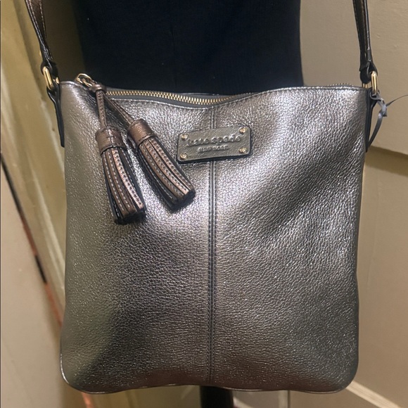 kate spade Handbags - Kate Spade Metallic Crossbody with Tassel